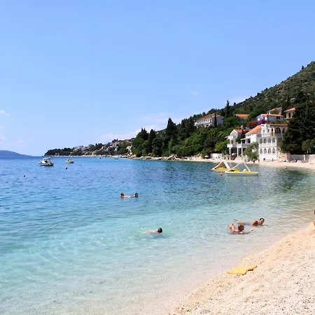 2784c * Gradac (Split-Dalmatia)
