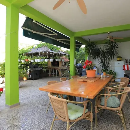 Apartment 2784c Gradac (Split-Dalmatia)